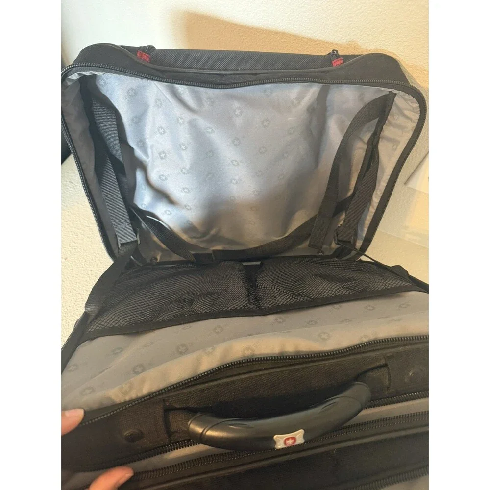 SwissGear carry business
